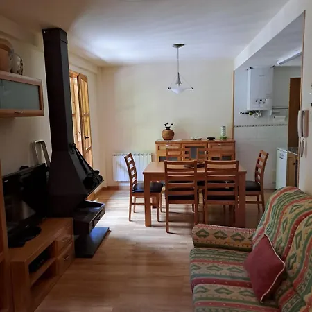 Duplex De Muntanya En Zona Verda A *