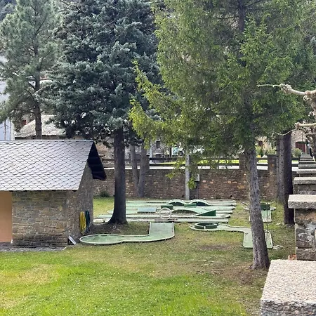 Duplex De Muntanya En Zona Verda A *